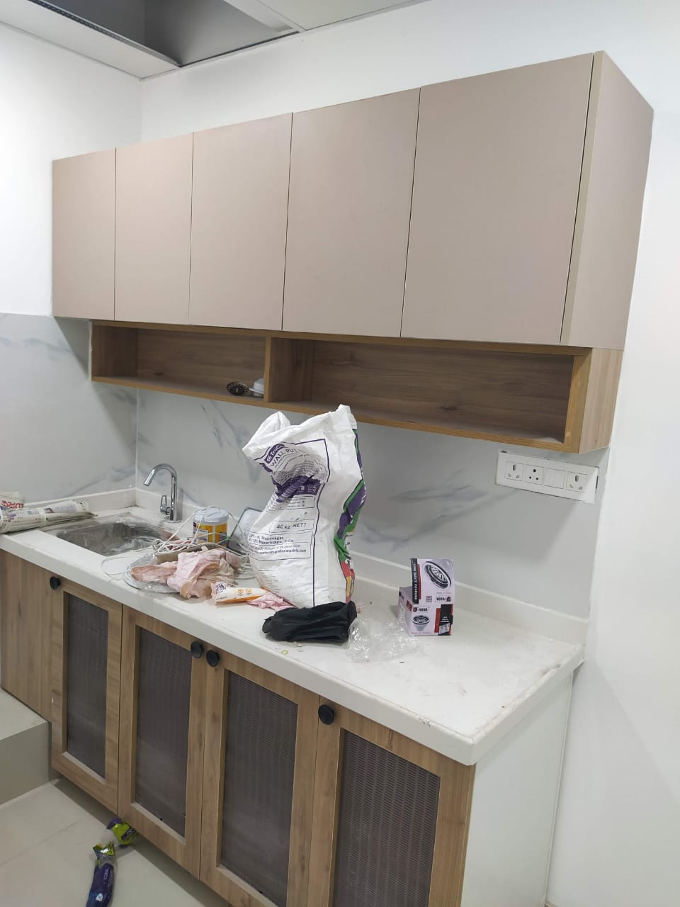 Kitchen and Wardrobe - View 1